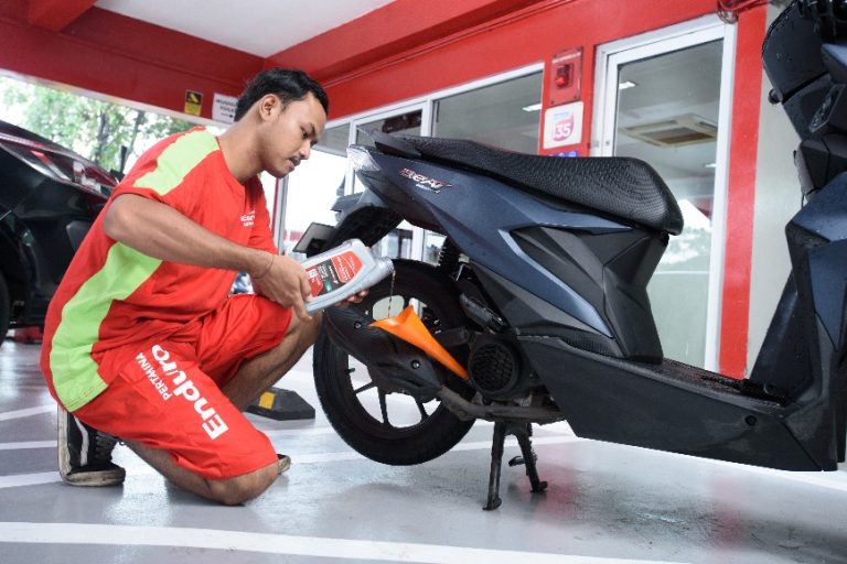 Pertamina Lubricants Gelar Program ‘Ganti Oli Hemat’