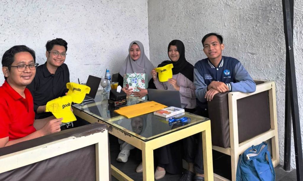 Komunitas Beasiswa Unggulan Undip Gandeng Goolin Indonesia
