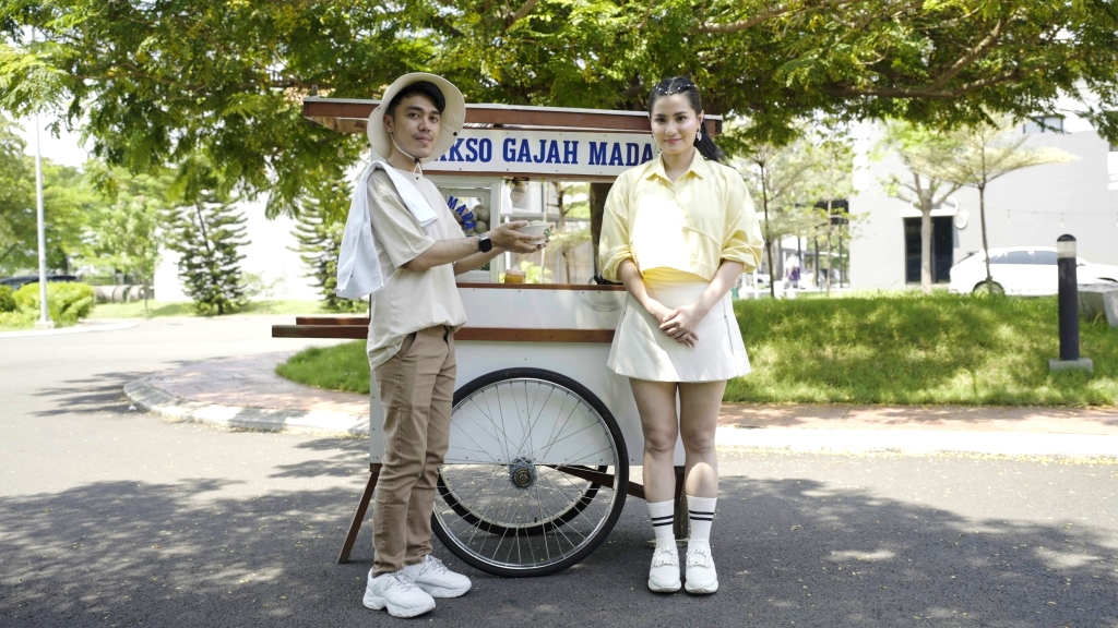 Melisa dan BesThree Hadirkan Kembali Abang Tukang Bakso