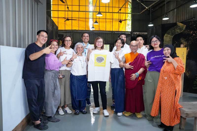Wamenekraf Irene Umar Dukung Seniman Muda dengan Autisme