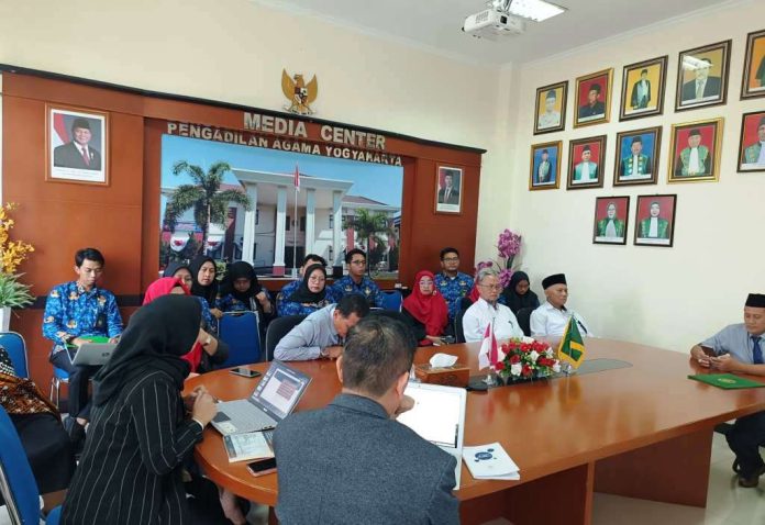 PA Yogyakarta dan ISLaMS Gelar Diseminasi Penelitian Hak Anak dan Perempuan bagi Calon Hakim