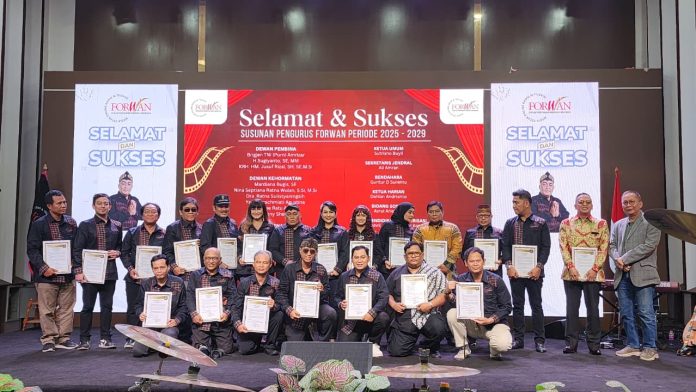Disumpah Menjadi Pengurus FORWAN periode 2025-2029, 5 Penyanyi Siap Berkontribusi Membangun FORWAN