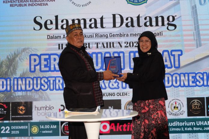 FORWAN dan FISIP UHAMKA Jakarta Teken MoU Kerja Sama