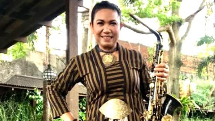 Yuyun George Akui Terlalu Percaya Diri Terjun ke Dunia Musik