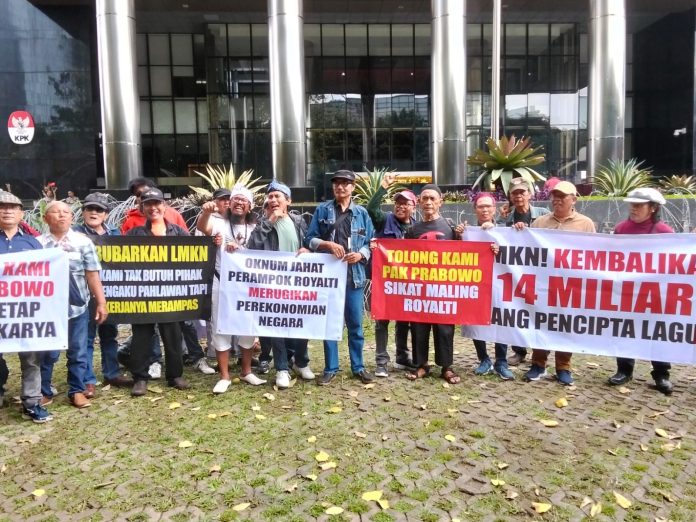 Puluhan pencipta lagu resmi membawa persoalan ini ke Komisi Pemberantasan Korupsi (KPK)