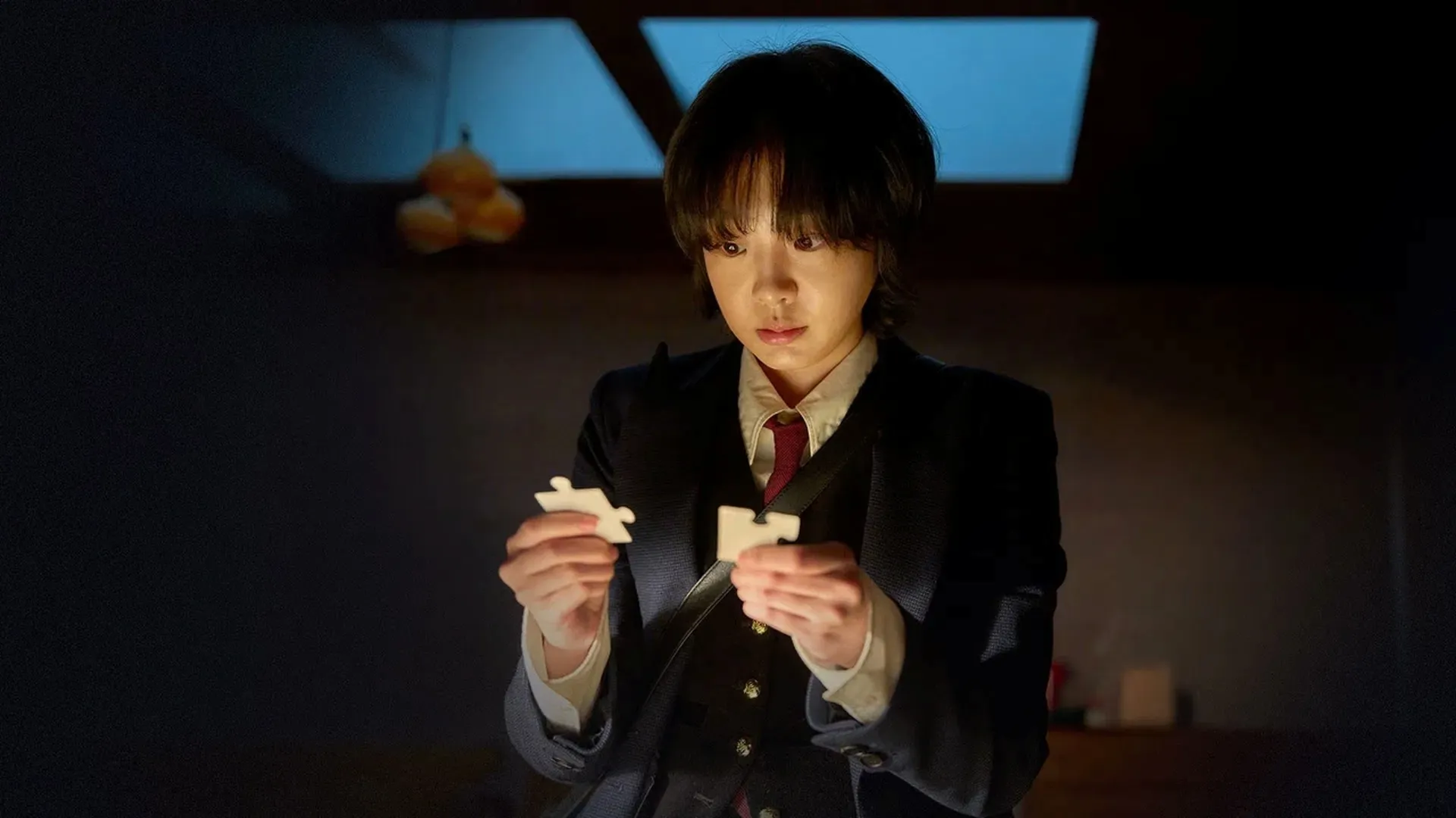 5 Drama Korea yang Menjadikan Benda sebagai Petunjuk Cerita