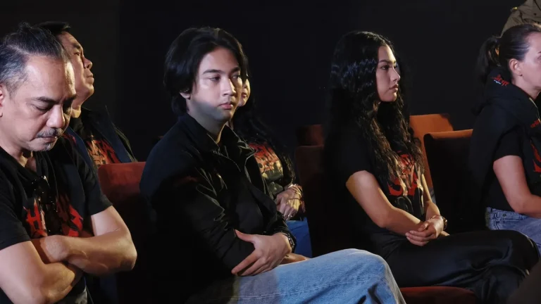 Ari Irham Pertama Kali Kesurupan di Film Hajatan Setan