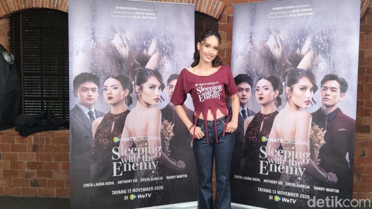 Cinta Laura Ingin Habiskan Waktu dengan Orang Tua