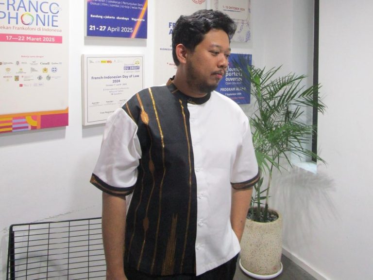 Komposisi Didin Marlin Hadir di Jakarta Fashion Week 2027