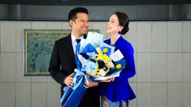 Emil Dardak Raih Penghargaan Lulusan Terbaik Insinyur ITB