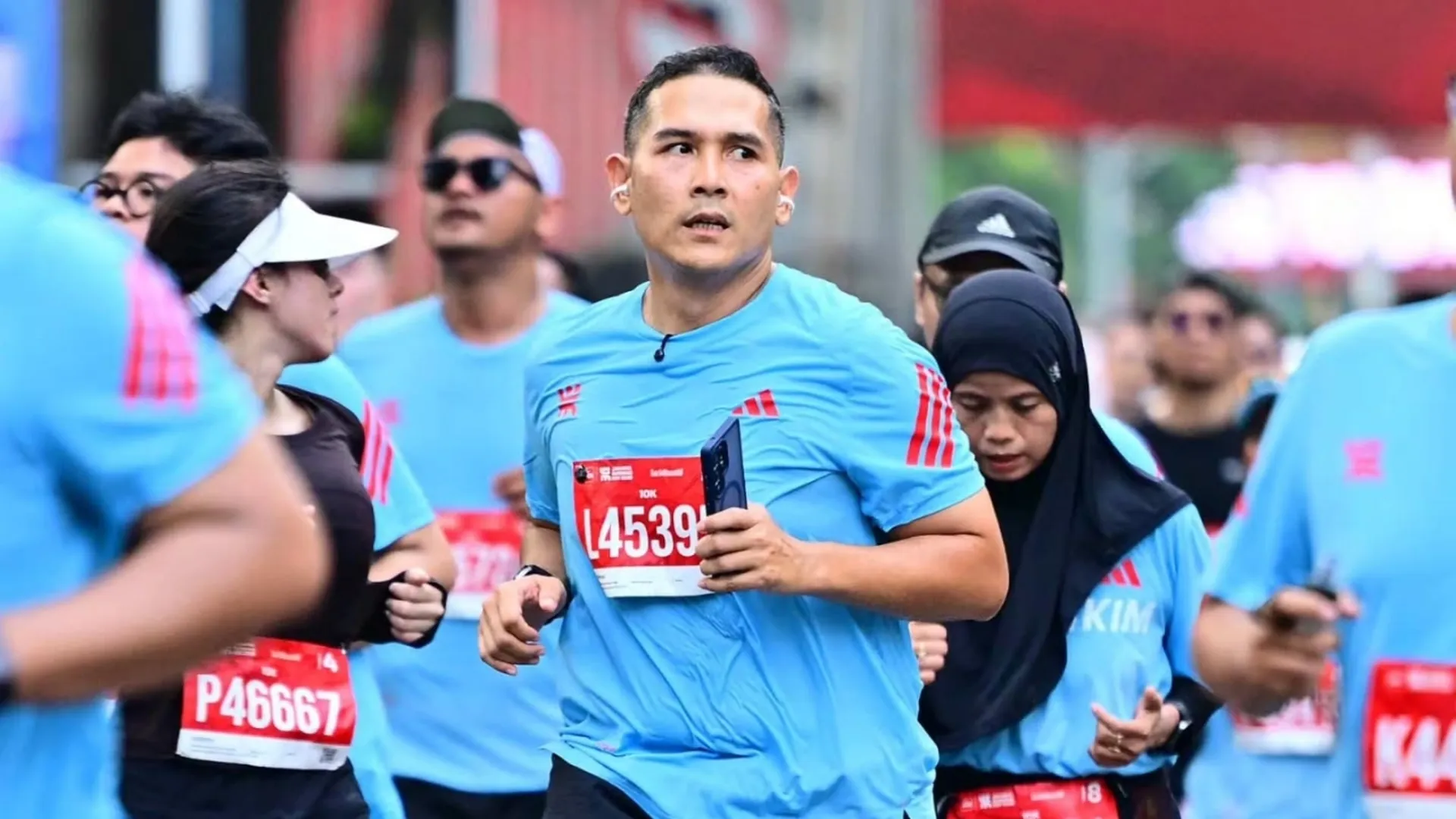 Ery Makmur Tuntaskan 10K JRF 2026, Cetak PB 1 Jam 22 Menit