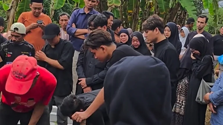 Kakek Lesti Kejora Meninggal Dunia, Dimakamkan Rabu
