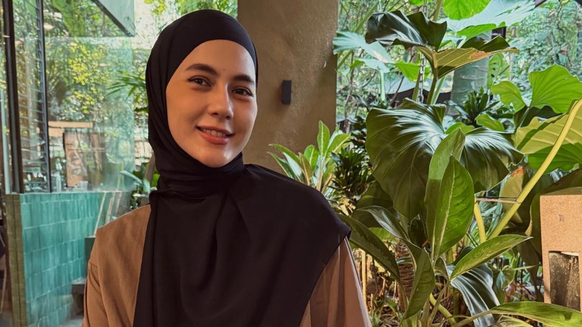 Paula Verhoeven Tetap Beri Perhatian untuk Anak di Tengah Kesibukan