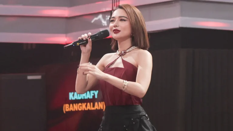 Wika Salim dan Max Adam Kamil Siapkan Jas Pernikahan